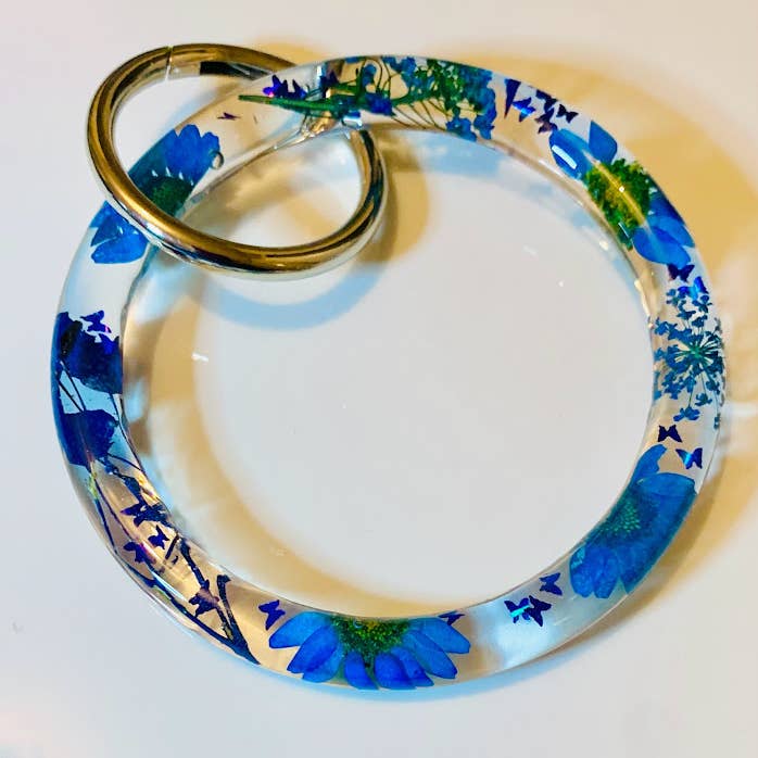 Blå Blommor & Fjärilar Nyckelring Set för wholesale av Shop Drip Express