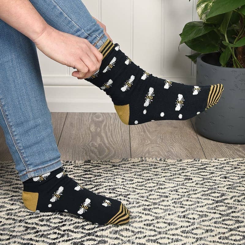 Sophie Allport – wholesale Socks – Women's – Bees Ladies Socks2