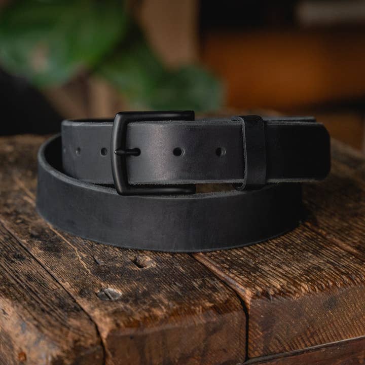 Blackout Bælte for engroshandel hos Craft and Lore