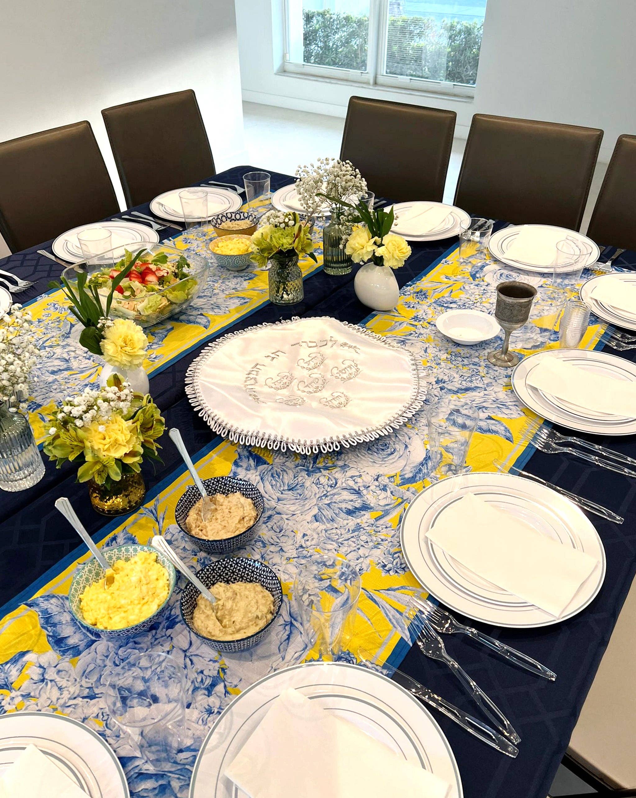 Sobre Meza - Wholesale Dinner & Cloth Napkin - Toscana Easy-Care Napkins Set of 63