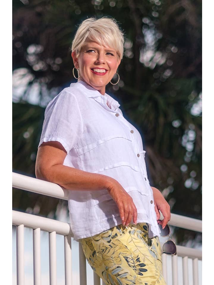 TINA Stephens Italy/Tees By Tina - Wholesale Button Down Shirt - Women's - Alorah Darted Button Down Shirt (BSS186)