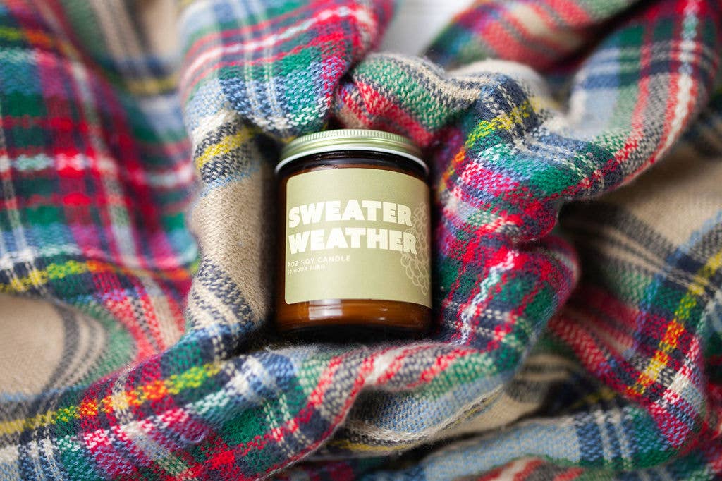 Austy Lou by Broken Top Brands - Wholesale Jar/Filled Candle - Sweater Weather 9oz Soy Candle4