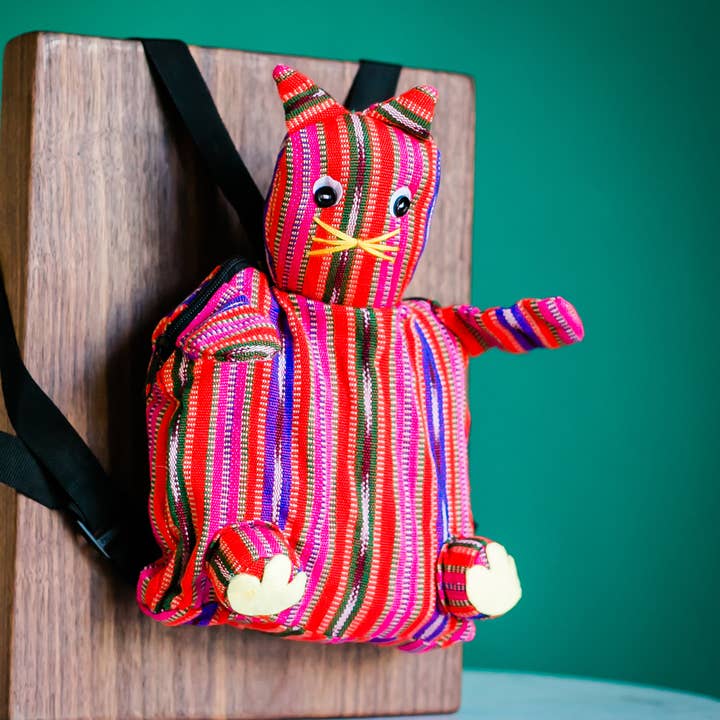 Sac à dos Cat pour tout-petits pour la vente par Lucia's Imports