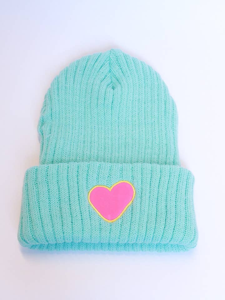 XOXO by Magpies | Bonnet en forme de cœur bleu azur et rose pour la vente par XOXO by magpies