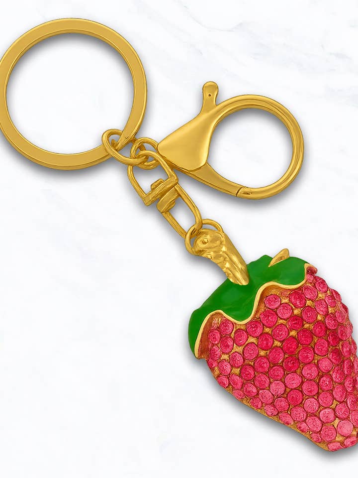 Porte-clés breloque cristal fraise pour la vente par Suzie Q USA
