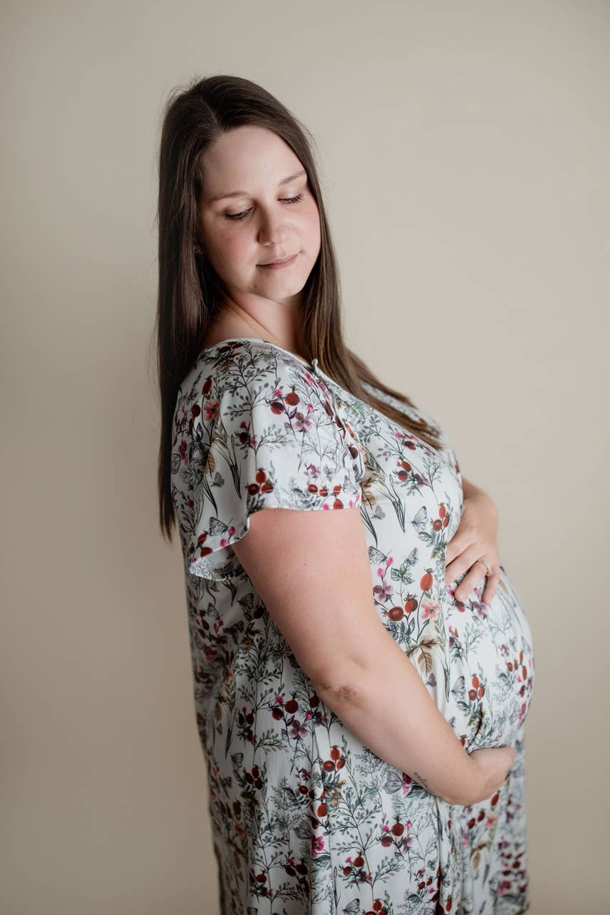 Three Little Tots - Wholesale Dress - Maternity - Floral Mommy Labor and Delivery/ Nursing Gown25