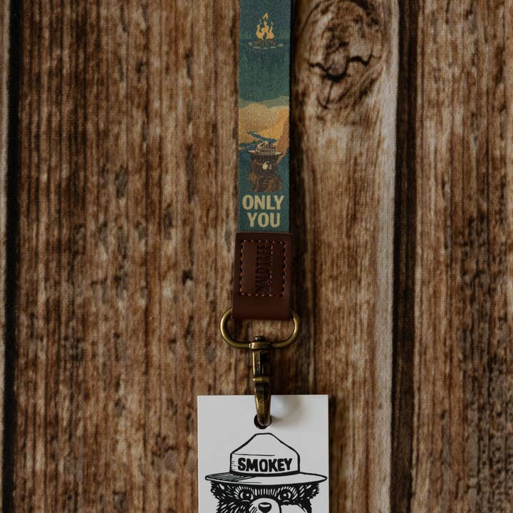 Wildtree - Wholesale Keychain - Unisex - Smokey Bear Wristlet Keychain Lanyard7
