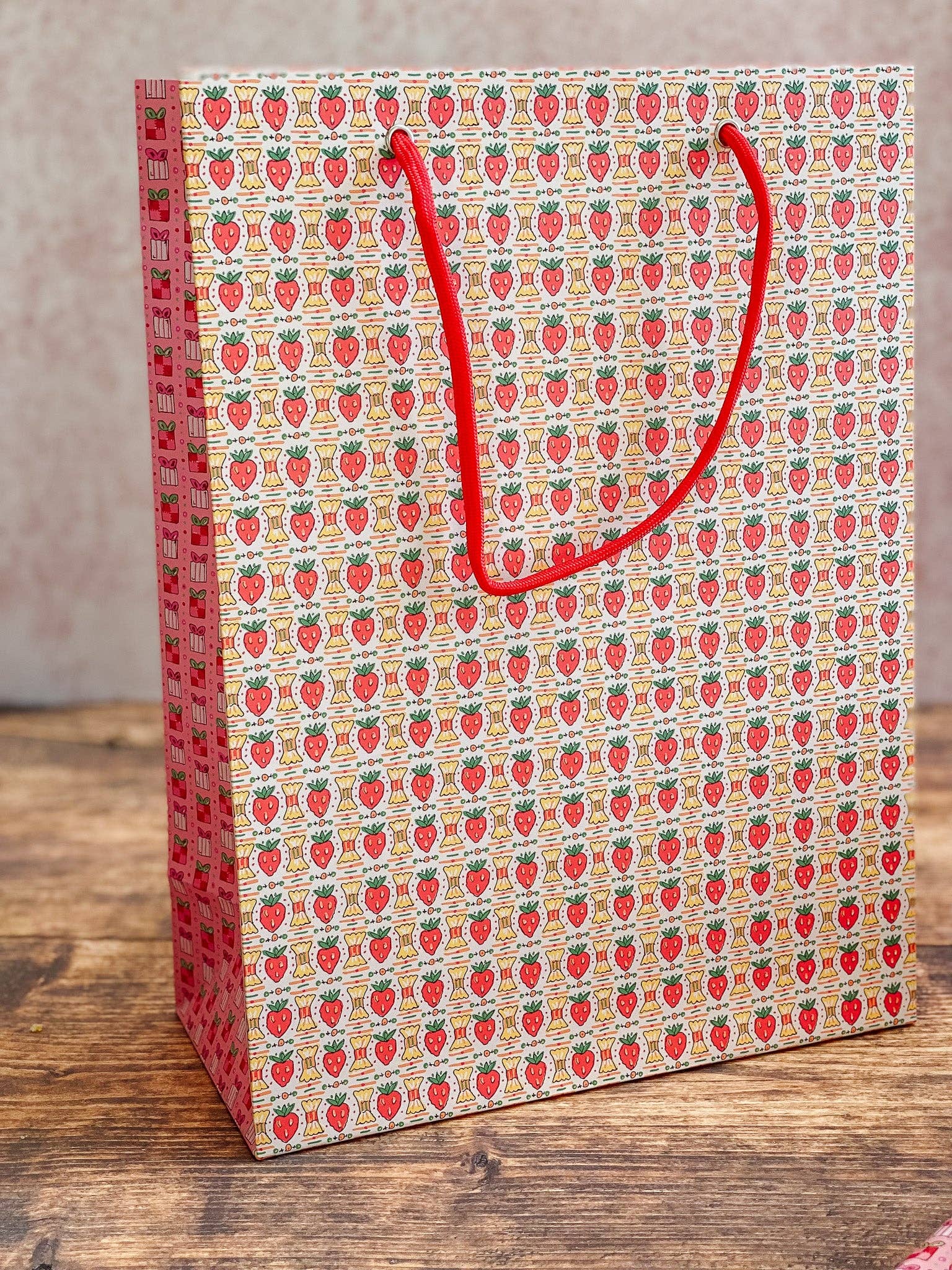 re:mused studio - Wholesale Gift Bag - Berry Birthday Gift Bag7