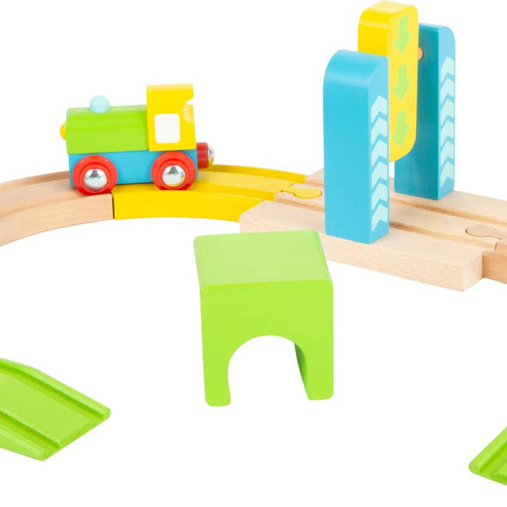 small foot - Wholesale Wood Toy - Kids - Junior Helicopter Wooden Toy Train1