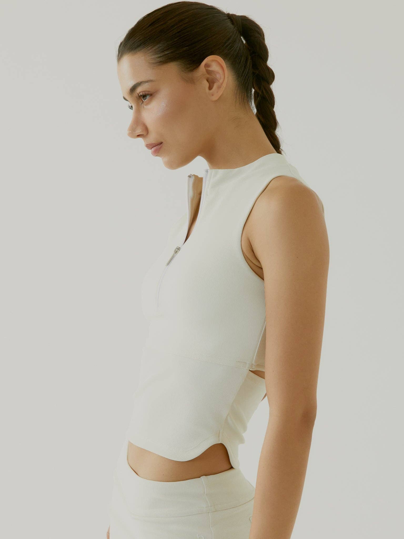 Bov active – wholesale Sportöverdel – Dam – Harper Top - Gräddfärgad1