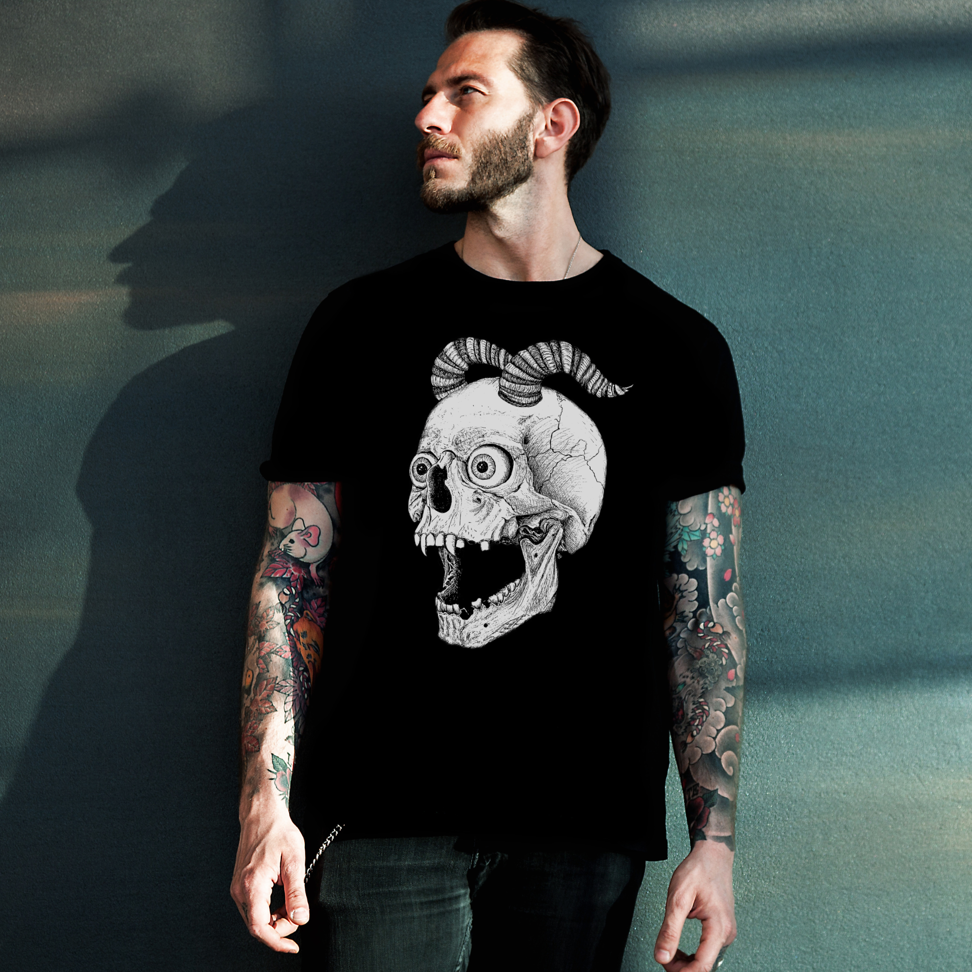 Hannah Kate Makes – wholesale T-shirt (graphic) – unisex – Screaming Skull T-shirt - Black - 100% Cotton - Reg/Fitted3