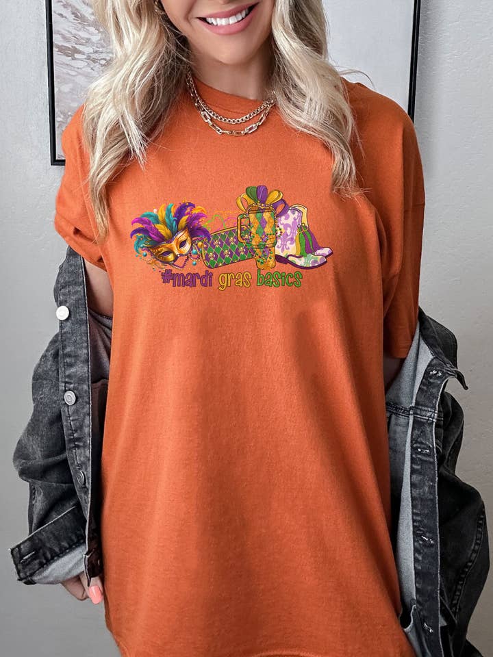 SONDO DESIGN LTD – wholesale Tunic – Women’s – Marid Gras Basics Shirt, Bootie Boujee Mardi Gras Shirt3