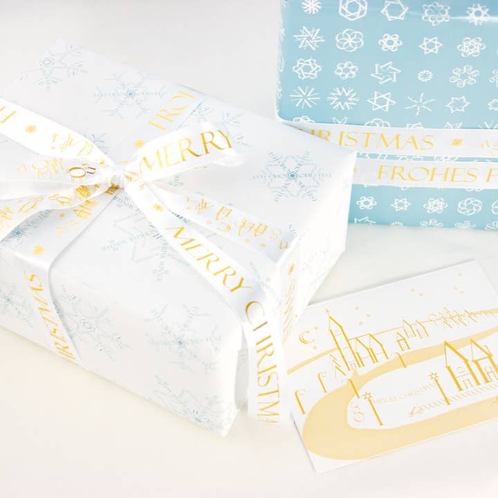 Bow & Hummingbird - Wholesale Flat Wrap - Wrapping Paper Snowflakes I