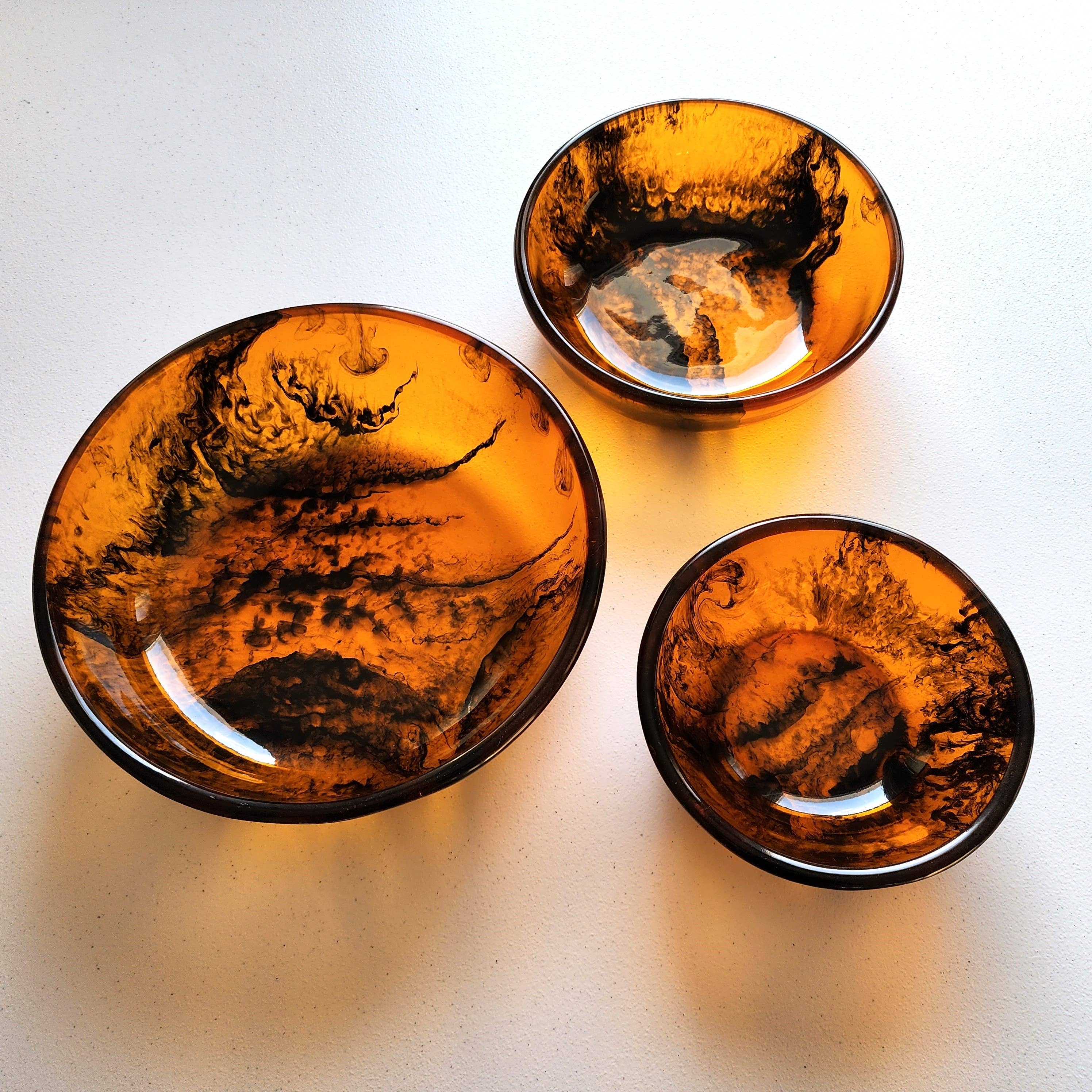 Gibb & Daan – wholesale Serveringsskål – Serveringsskålar - Set med 3 skålar - Handgjuten harts11
