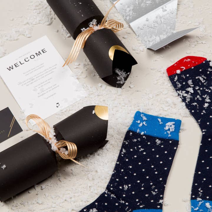 Sock Geeks – wholesale Christmas decoration – Luxury Christmas Cracker - Pack of Two