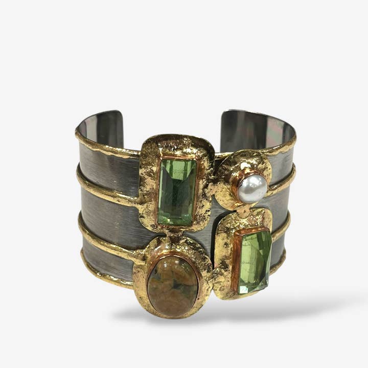 Koda Wearables - Wholesale Cuff Bracelet - Laura Unikite Cuff1