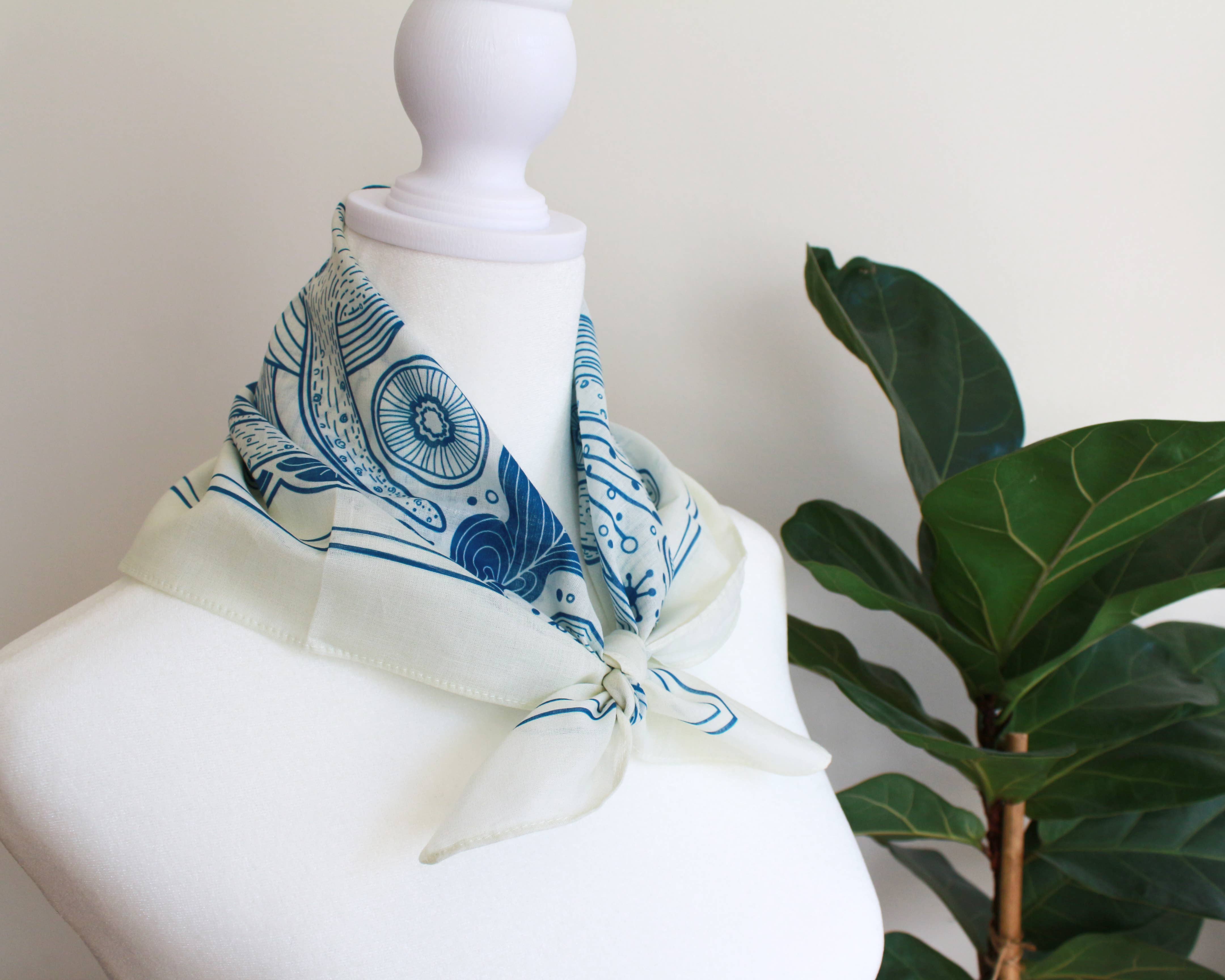 sol&mar art co. - Wholesale Bandana - Unisex - Whale, and the Ocean Bandana Scarf (Off-White)2