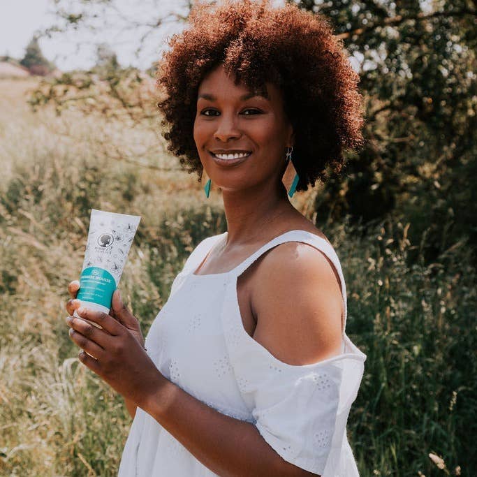 Noireônaturel - Wholesale Hair Shampoo - Purifying Foam Shampoo Indian Powders Hibiscus5