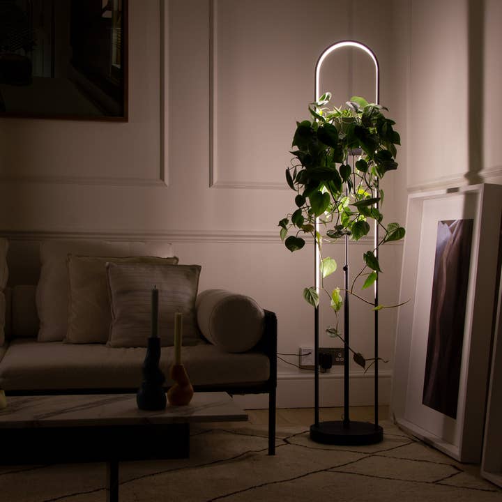 Arch smart lamp for wholesale by Massimo Cappella Studio