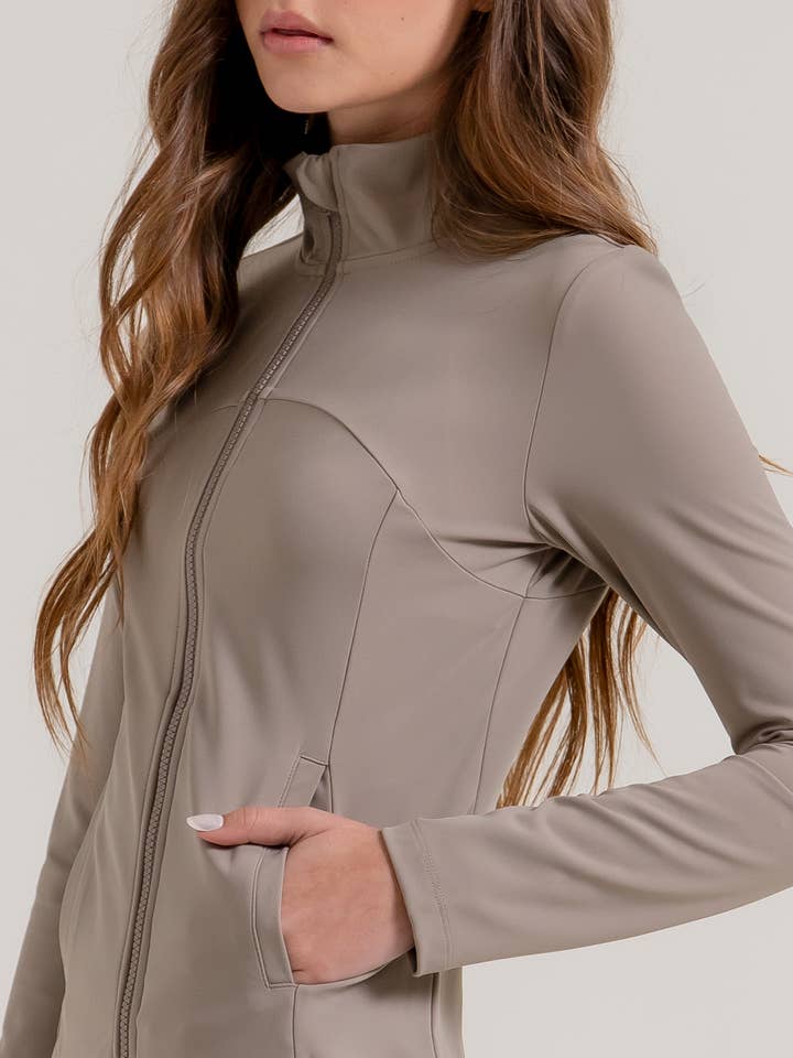 Active Basic | Active USA - Wholesale Athletic jacket – Women′s - Long Sleeve Mock Neck Seam Detail Workout Jacket45