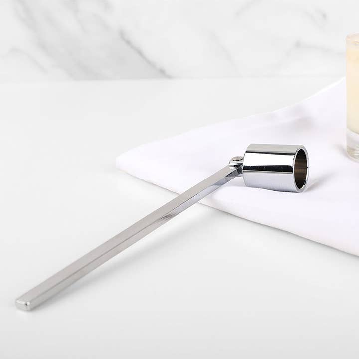 Sostraw & SmartThings – wholesale Candle snuffer – Candle Extinguisher - Straight Shape - Silver, Gold or Black2