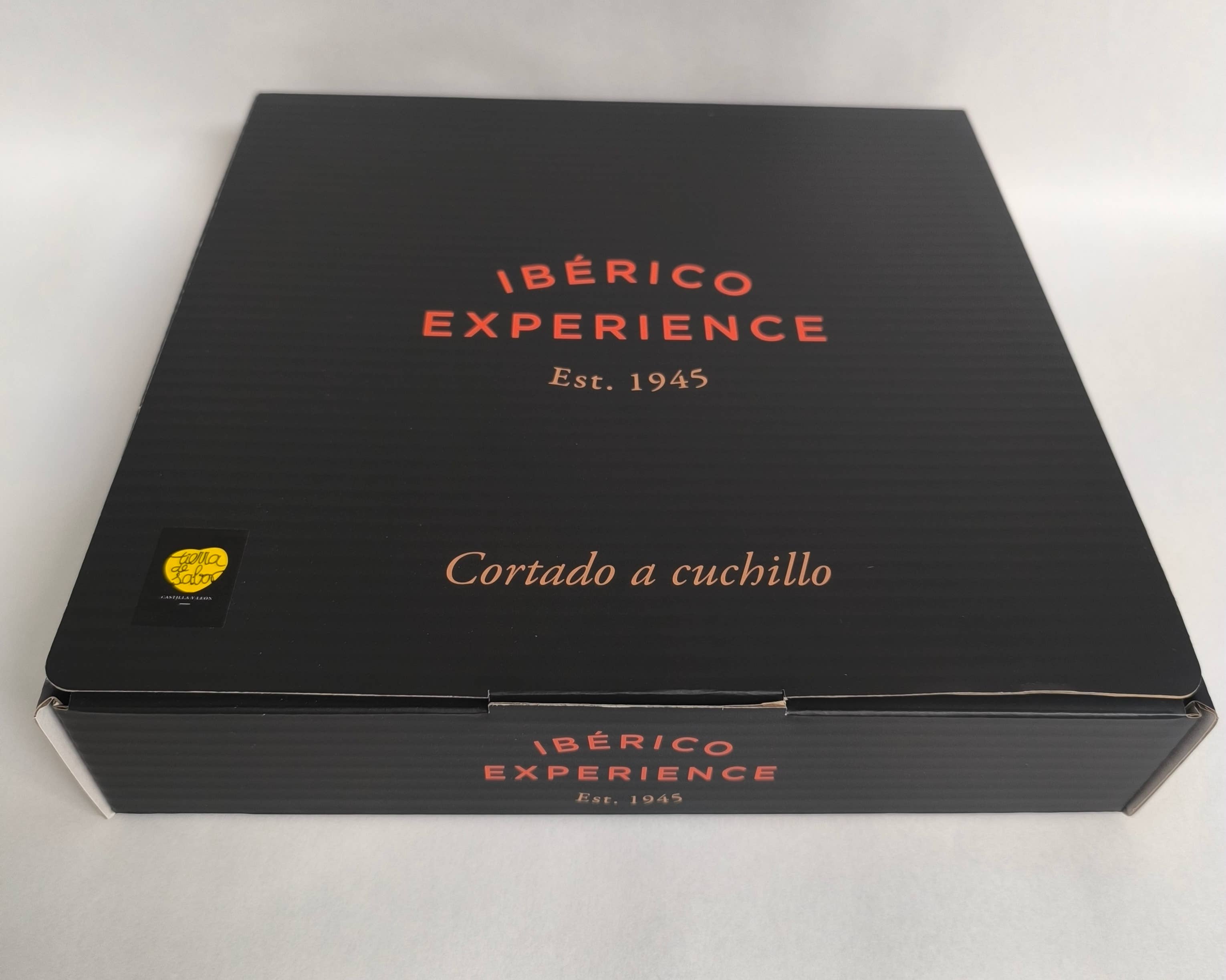 IBERICO EXPERIENCE - Wholesale Ham - 50% Iberian breed cebo ham 100g hand-cut2