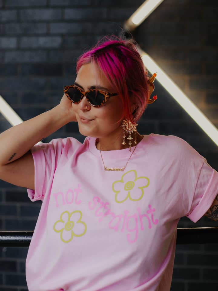 The Peach Fuzz – wholesale T-shirts med screentryck – Dam – Inte rak beskuren skjorta1