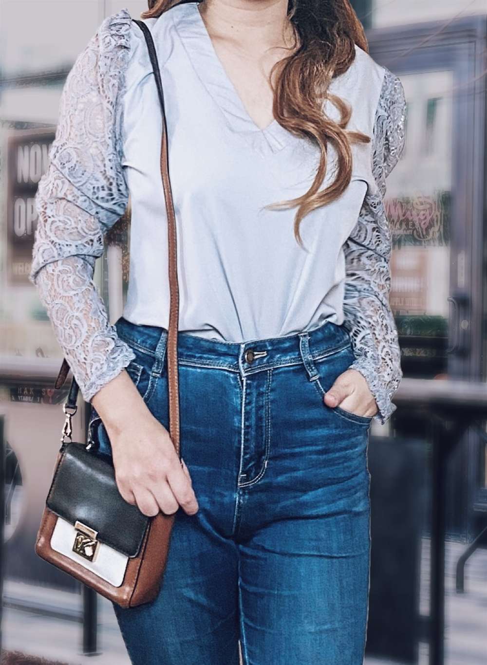 Fashion Combination - Vendita all'ingrosso Camicetta - Donna - blusa patchwork in pizzo a manica lunga1