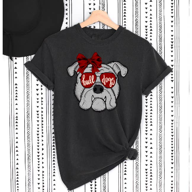 Camicia Bulldogs Mascot School Spirit Comfort Colors Pepper per la vendita all'ingrosso da parte di BB Subs and Screens