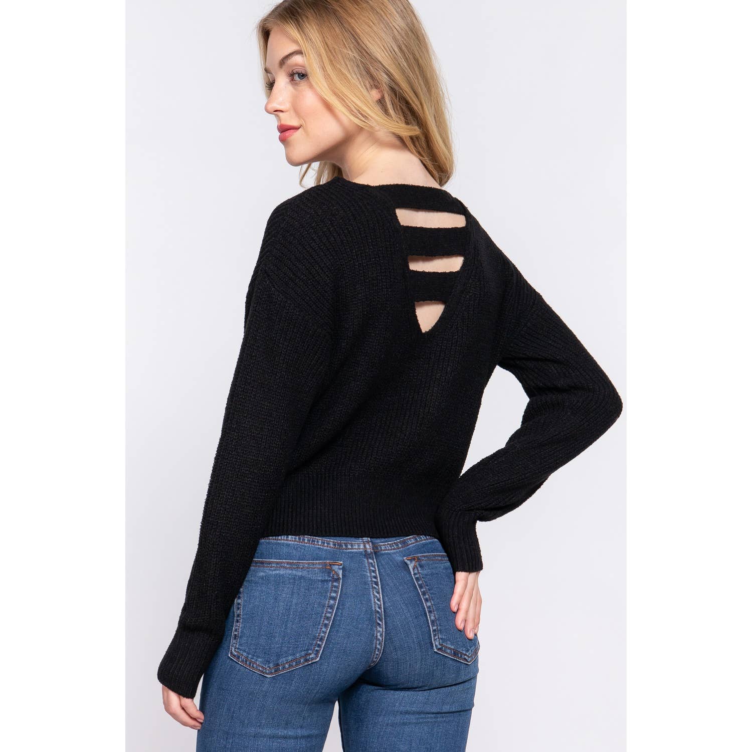 Apolline – Engroshandel Pullover - Dame – DOLMAN SLV STRAPPY TRØJE MED ÅBEN RYG1