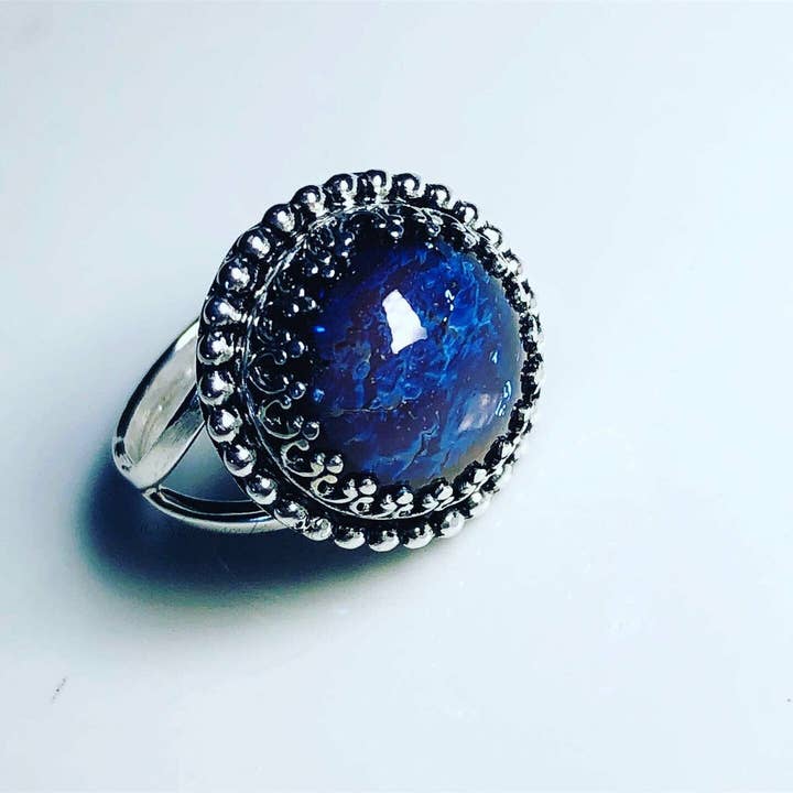 bague de cocktail opale tanzanite pour la vente par Nevermore Fine Jewelry