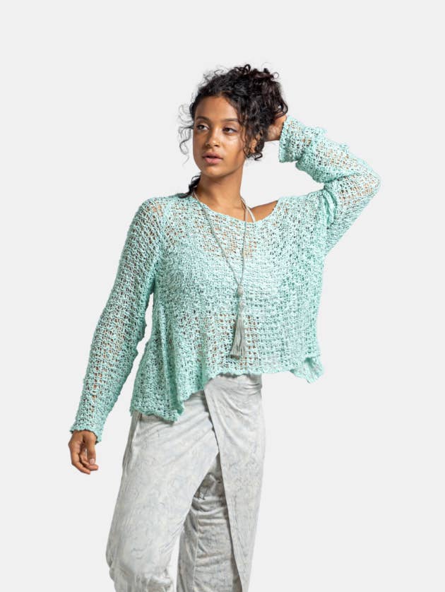 Hands To Hearts - Wholesale Tunic - Women's - Crocheted Long Sleeve Soul Warmer30