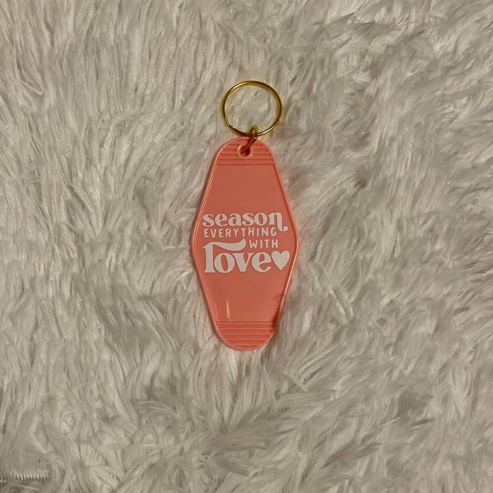 Season everything with love -SWS-VMK-0020 for wholesale by Sidekick Styles