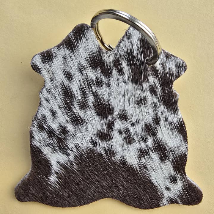 Ranchers Closet - Wholesale Keychain – Unisex - 10pc Hair-On Cowhide Keychain – Hide Shape6