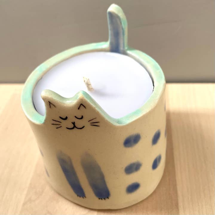 Dariia Dziuba - Wholesale Jar/Filled Candle - Artisan Soy Wax Candle in Reusable Ceramic Cat Container
