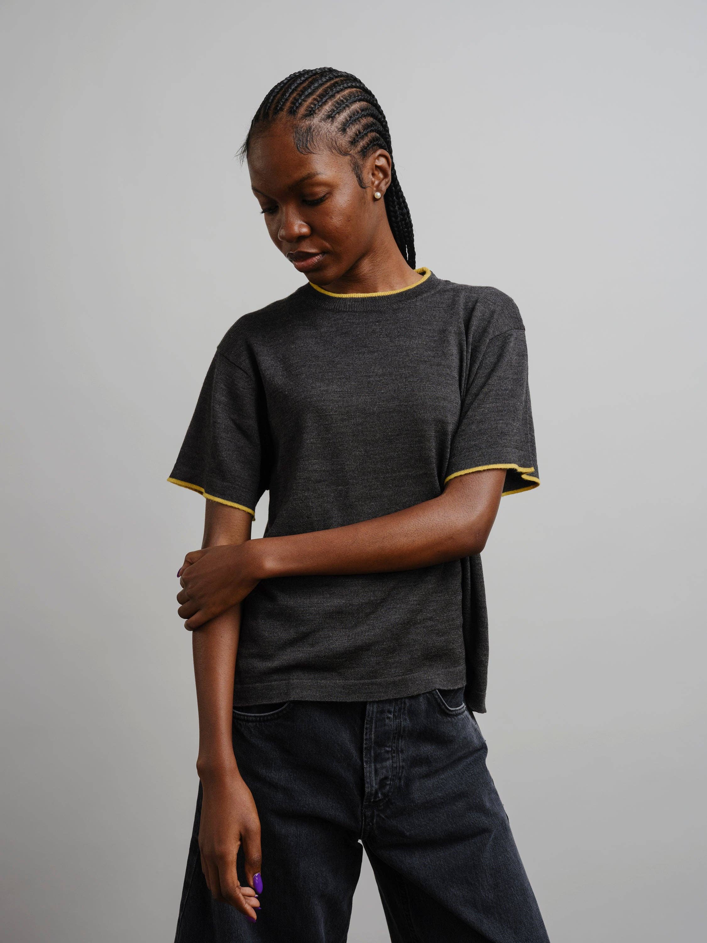 The Endery - Wholesale T-Shirt - Women's - Classic Merino Oversized Tee - Carbon3