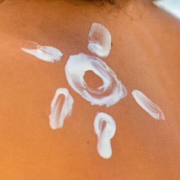 Olio profumato per crema solare per la vendita all'ingrosso da parte di Craftiful