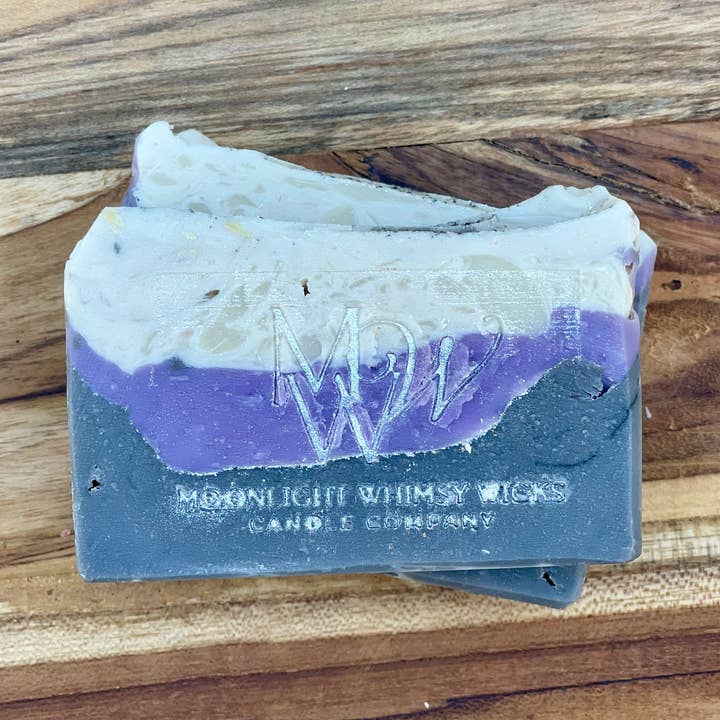 Smooth Operator | Kleine Batch Luxe voor Elk Huidtype voor wholesale door Moonlight Whimsy Wicks