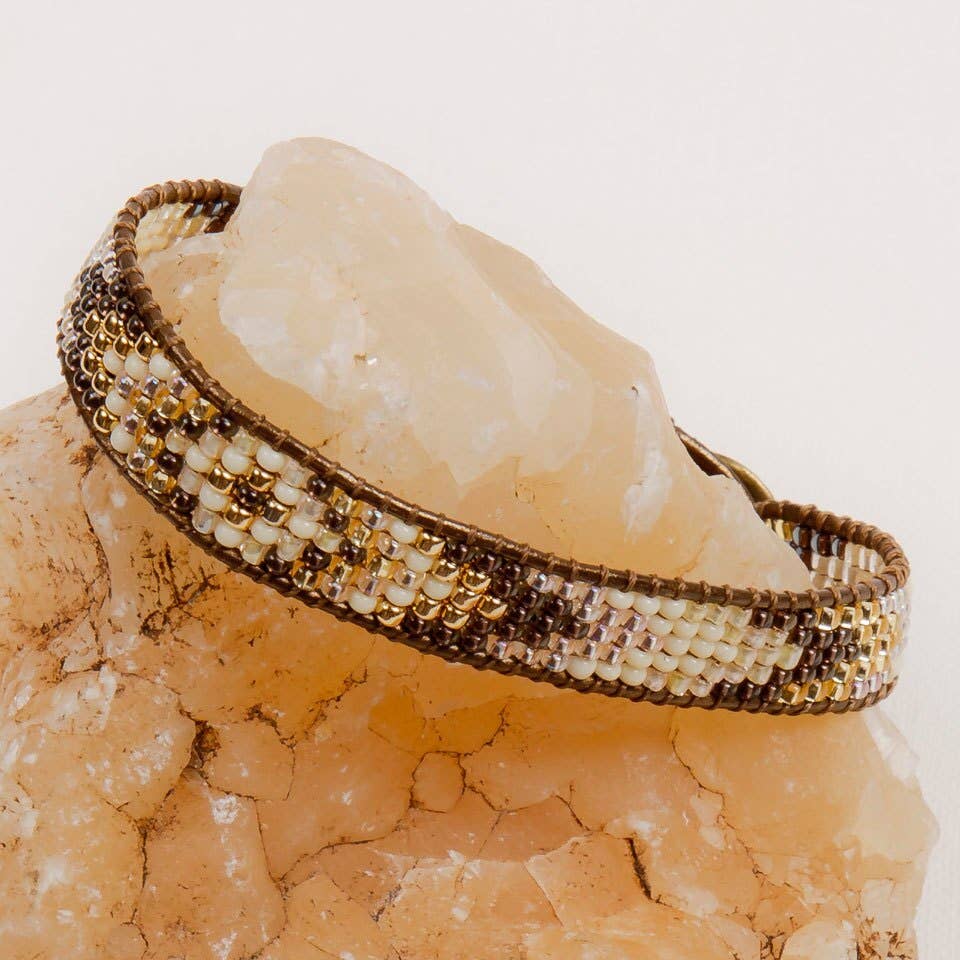 Altiplano - Wholesale Armband met kralen - Armband met goudkleurige en glazen kralen1