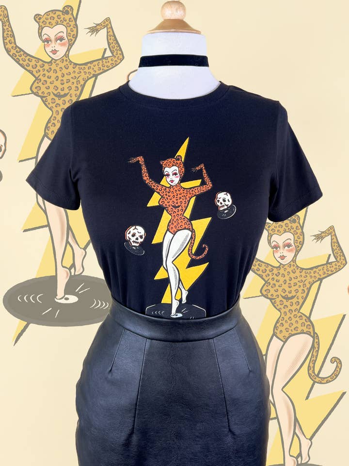 T-shirt aderente Jungle Rock in nero per la vendita all'ingrosso da parte di Mischief Made