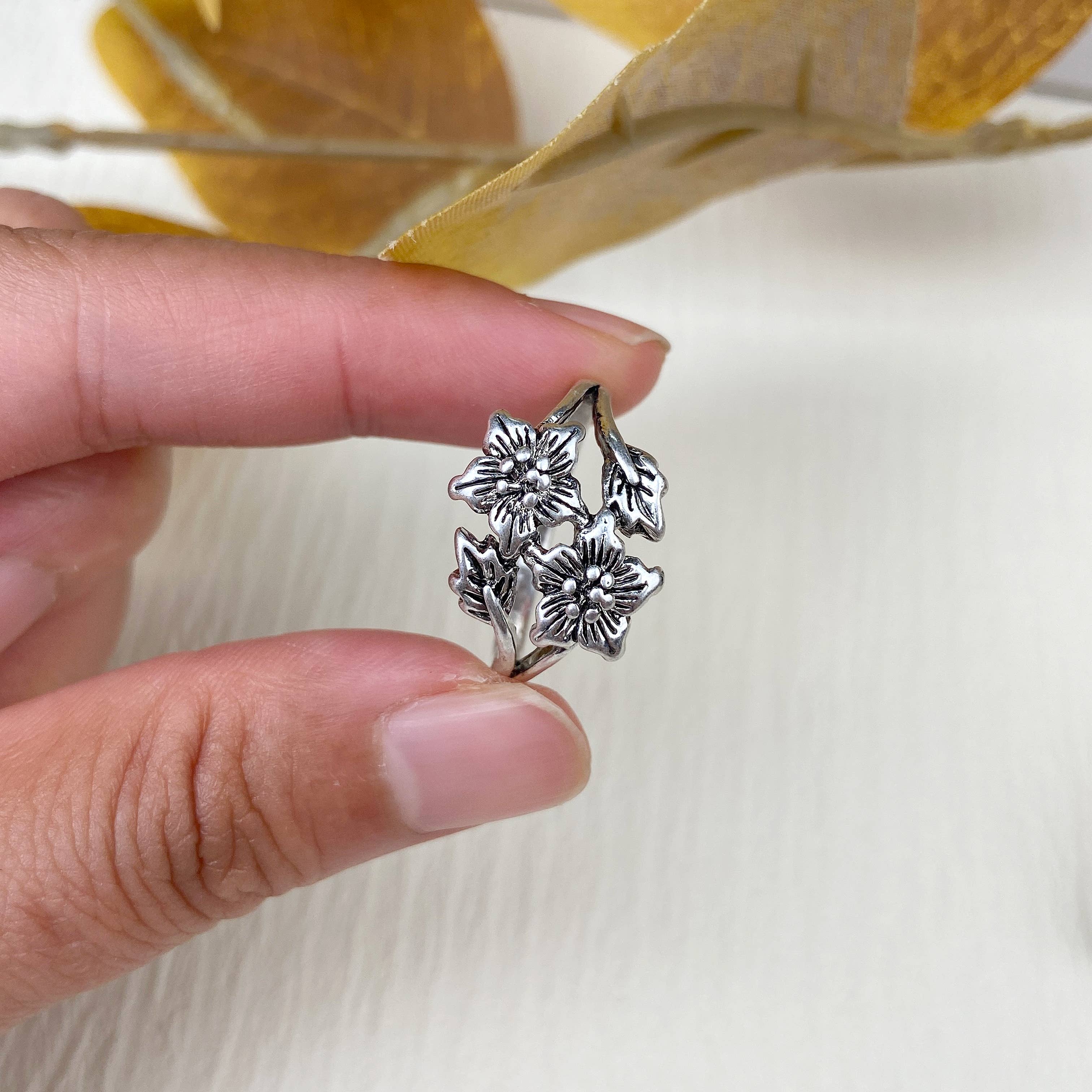 mildstyles – wholesale Cocktail/Statement Ring – Grace Blomma Bladring6