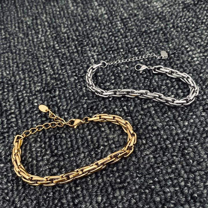 Mio Queena - Wholesale Link & Chain Bracelet - 5MM Woman Gold Plated Stainless Steel Chain Bracelet - FGS