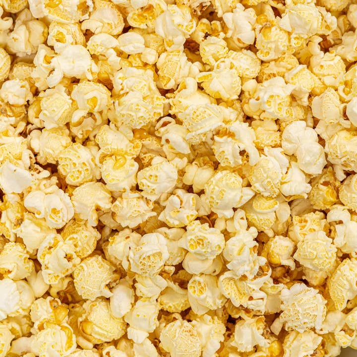 Nikki's Popcorn Company - Wholesale Popcorn - 4 Cup Peg Bag - White Cheddar Popcorn2