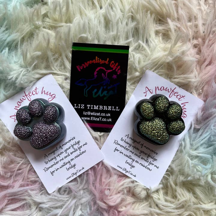 Pawfect Hug Magnet for wholesale by Eliza T