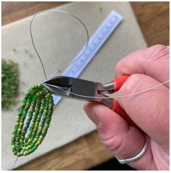 The Beaded Garden – Großhandel Bastelset – Blattstiele Perlen-Bastelset - Eine kreative Geschenkidee.2