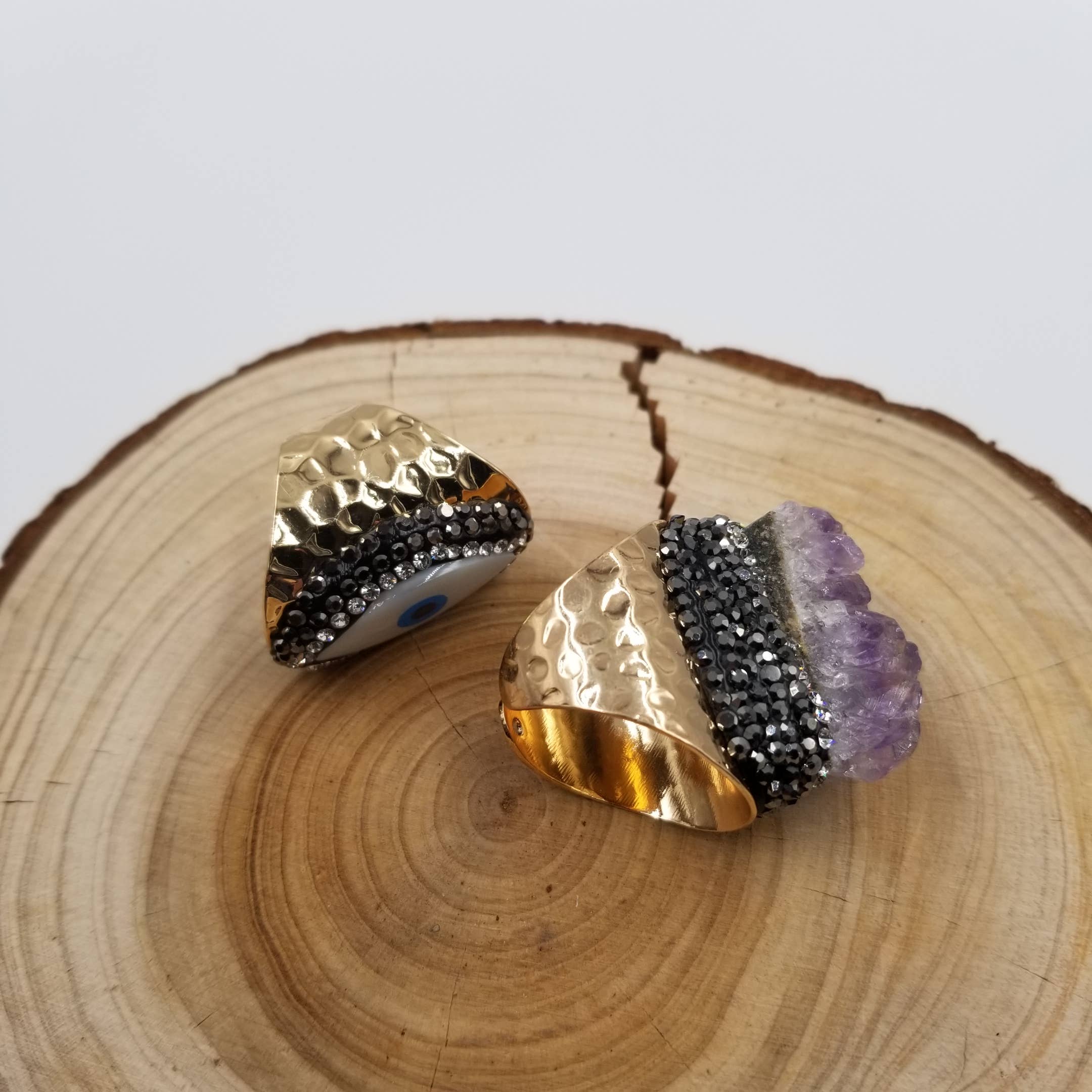 CHAKRA JEWELRY - Vendita all'ingrosso Anelli cocktail/statement - Anello fatto a mano con ametista naturale e malocchio3