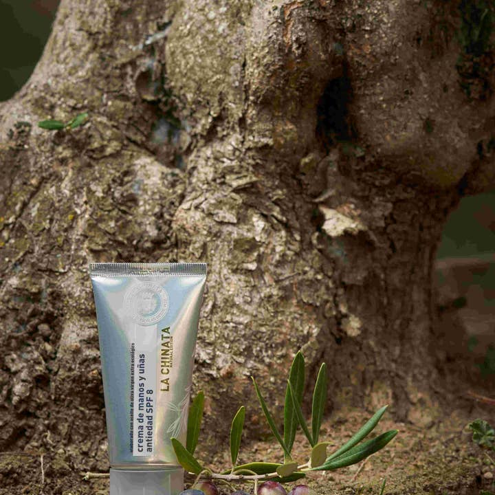 La Chinata - Wholesale Hand Cream/Lotion - NE hand and nail cream1