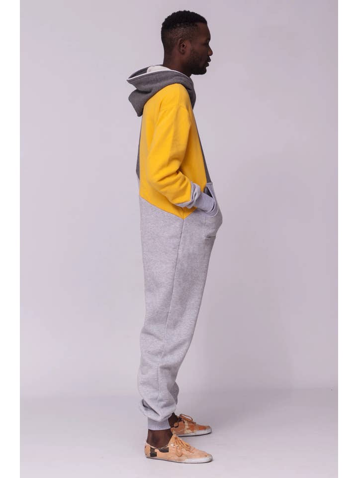 Sofa Killer – Engroshandel Onesie - Herre – Herre - Tricolor Onesie Sunny Med Gul Ærme1