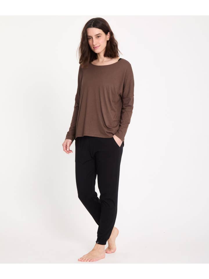 Yoga Searcher – Großhandel T-Shirt – Damen – DAKSHA – langärmeliges Yoga-Shirt25