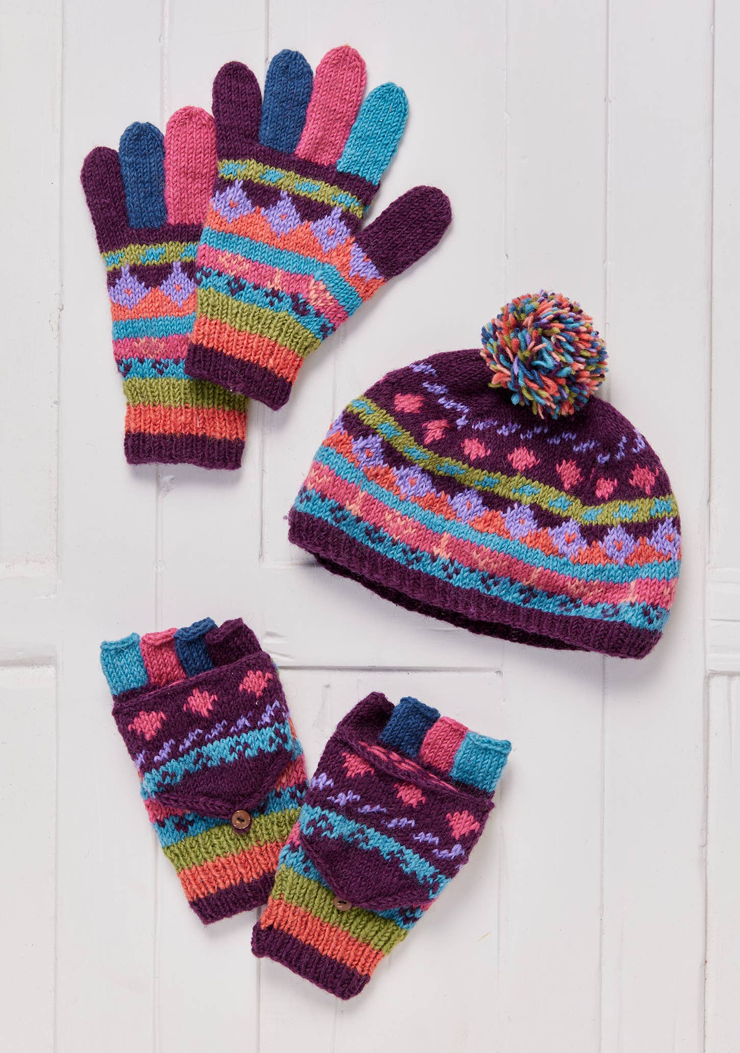 Namaste – wholesale Beanie – Women's – Shivalaya Pompom Beanie Hat, handknit, fleece lined1